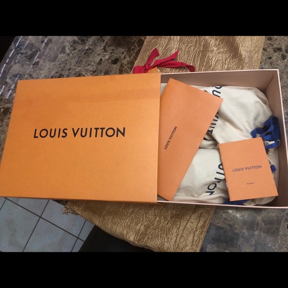 Louis Vuitton HOCKENHEIM MOCCASIN loafers - Picture 3 of 7